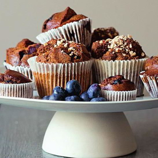 Рецепт постных маффинов из полбы с бананами и черникой