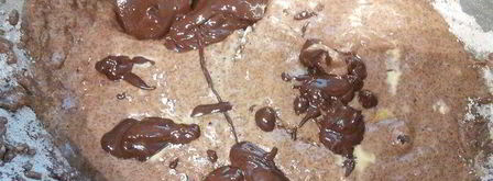 шоколадные маффины под сливочной шапочкой. Шаг 4