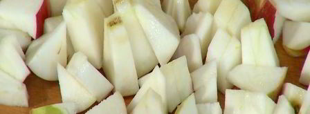 яблочные маффины на кефире с орехами и отрубями. Шаг 4