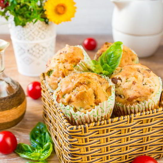 Рецепт закусочных маффинов с лисичками