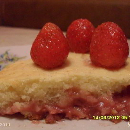 Рецепт манника с клубникой