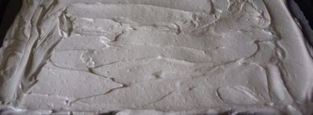 меренговый рулет. Шаг 2