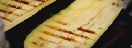 башенка из овсяных оладий, баклажана и феты. Шаг 2