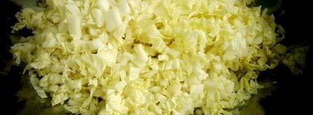 оладушки из китайской капусты с брынзой. Шаг 3