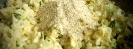 оладушки из китайской капусты с брынзой. Шаг 10