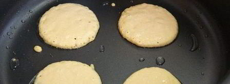 оладушки из квиноа и кукурузной муки без глютена. Шаг 11