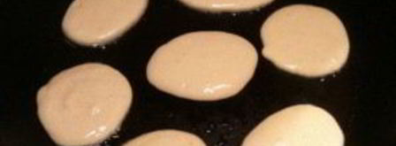 оладушки на кислом молоке. Шаг 4