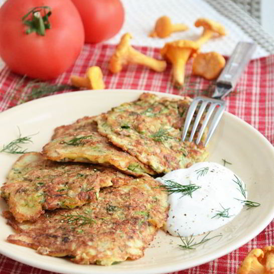 Рецепт оладий с кабачком и лисичками