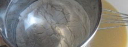 пышные оладушки на кислом молоке. Шаг 3