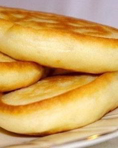 Пышные оладьи без яиц на кефире