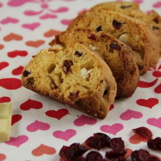 Рецепт бискотти с белым шоколадом и клюквой