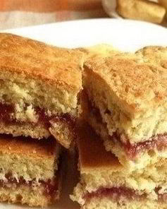 Домашнее печенье на кефире с вареньем