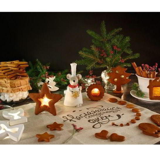 Рецепт корично-гвоздичного печенье с леденцовыми окошками