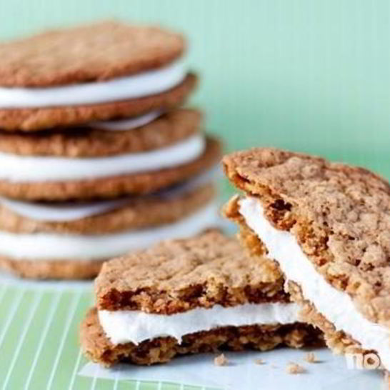 Рецепт овсяного печенья с зефирной начинкой