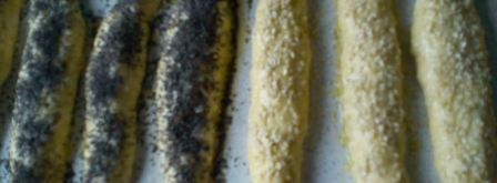 рогалики с маком и кунжутом. Шаг 6