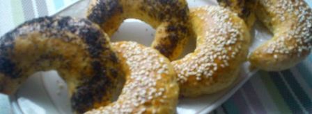 рогалики с маком и кунжутом. Шаг 7