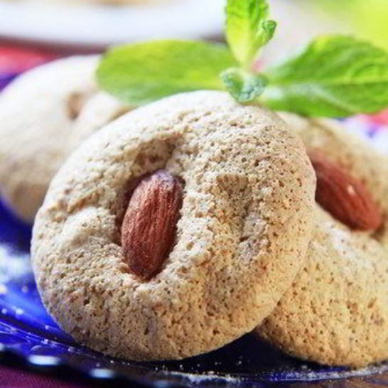 Рецепт рождественского печенья с корицей и миндалем