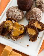 Шоколадное печенье с карамелью