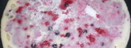 быстрый пирог минутка на сковороде. Шаг 4