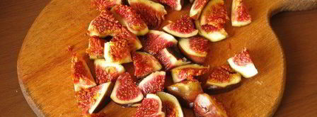 инжирный пирог с карамелью и сливочным кремом. Шаг 11