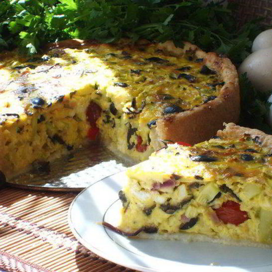 Рецепт киша с кабачками и маслинами