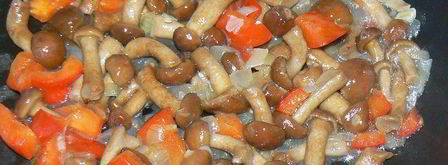 киш с копченой курицей и грибами. Шаг 3