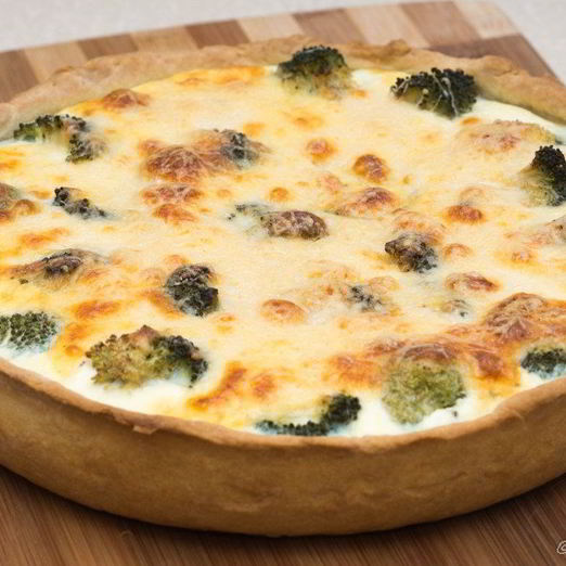 Киш с курицей и брокколи