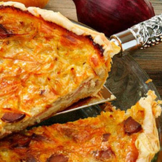 Рецепт лукового пирога с ветчиной