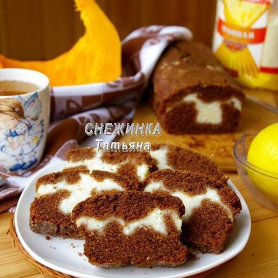 Рецепт манного пирога с тыквой и творожной начинкой