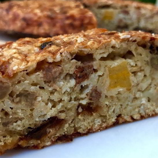 Рецепт пирога из овсянки без муки и сахара