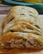 Пирог с курицей и луком порей