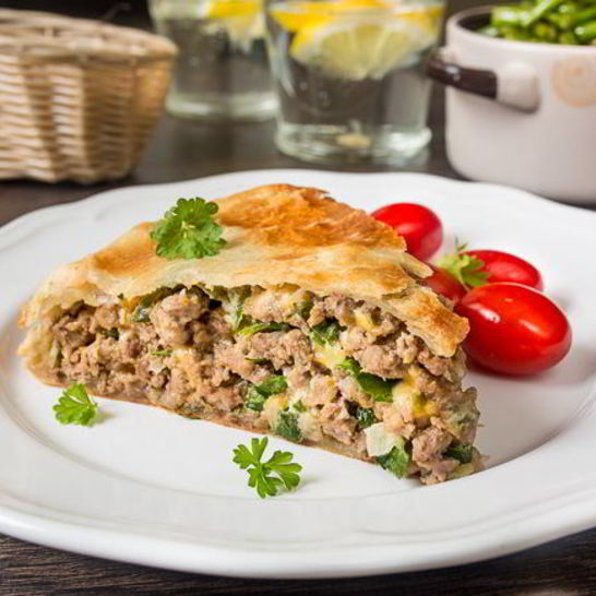 Рецепт пирога с мясом и сыром