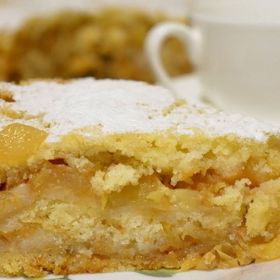 Рецепт пирога с яблоками лентяйский