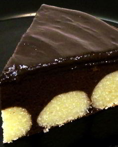 Вкуснейший шоколадный пирог с творожными шариками