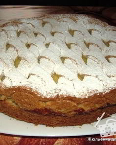 Яблочный пирог с нежным кремом