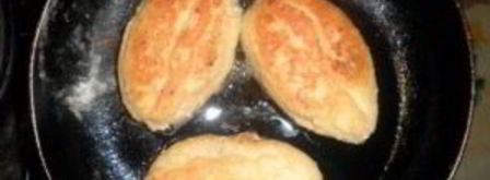 пирожки без дрожжей на сковороде. Шаг 9