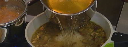 пирожки из теста фило с рисом и грибами. Шаг 6