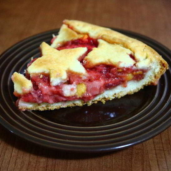 Рецепт пирожков с клубникой в духовке