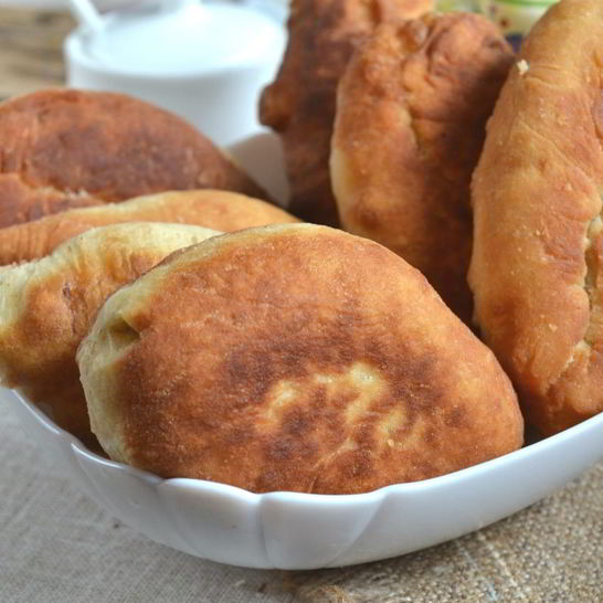 Рецепт пирожков с луком на кефире