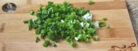 пирожки с луком на кефире. Шаг 7