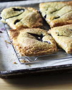 Пирожки с начинкой на выбор