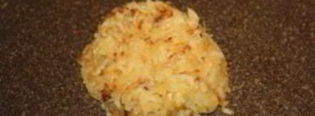 пирожки с рыбой из слоеного теста. Шаг 3