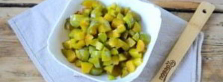 пирожки со сливой на сковороде. Шаг 5