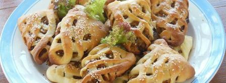 плетеные пирожки из творожного теста. Шаг 12