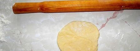 сдобные дрожжевые пирожки с яйцом и луком. Шаг 16