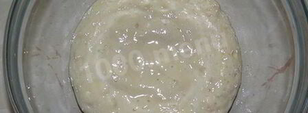 сдобные дрожжевые пирожки с яйцом и луком. Шаг 7