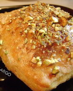 Творожно-сырные пирожки со шпинатом