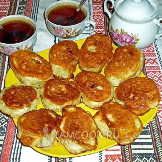 Рецепт жареных пирожков с абрикосами