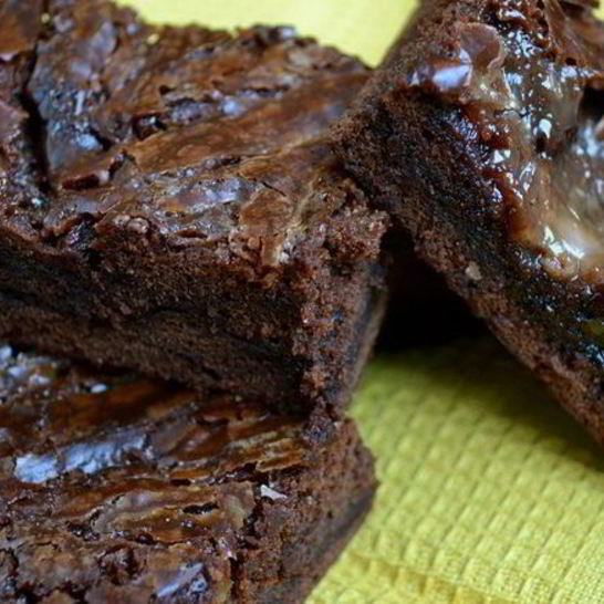 Рецепт брауни с соленой карамелью