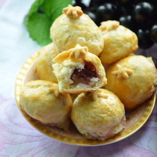 Рецепт пирожных с виноградом